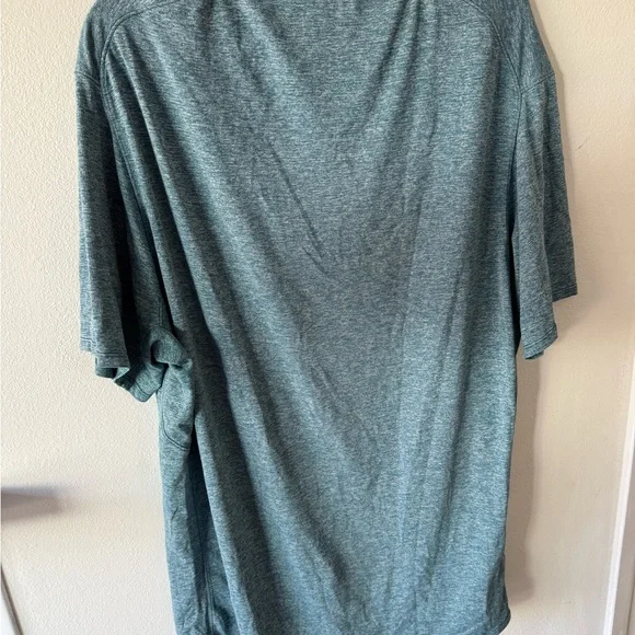 lululemon athletica Men's Blue Heather Short Sleeve Tee - Picture 5 of 5